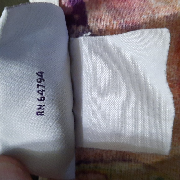 Scrub top - Picture 4 of 5